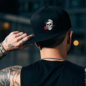 Casquette hip-hop à motifs tête de mort et rose - vue 5
