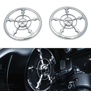 Cache de grille haut-parleur motif tête de mort chromé - vue 2