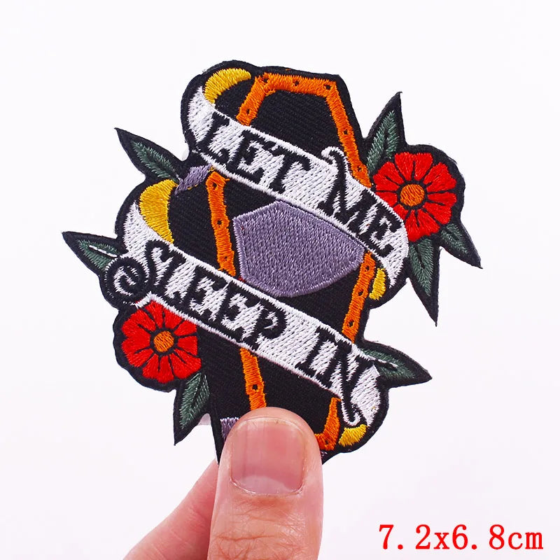 Écusson brodé crâne punk thermocollant style rock biker - vue 39