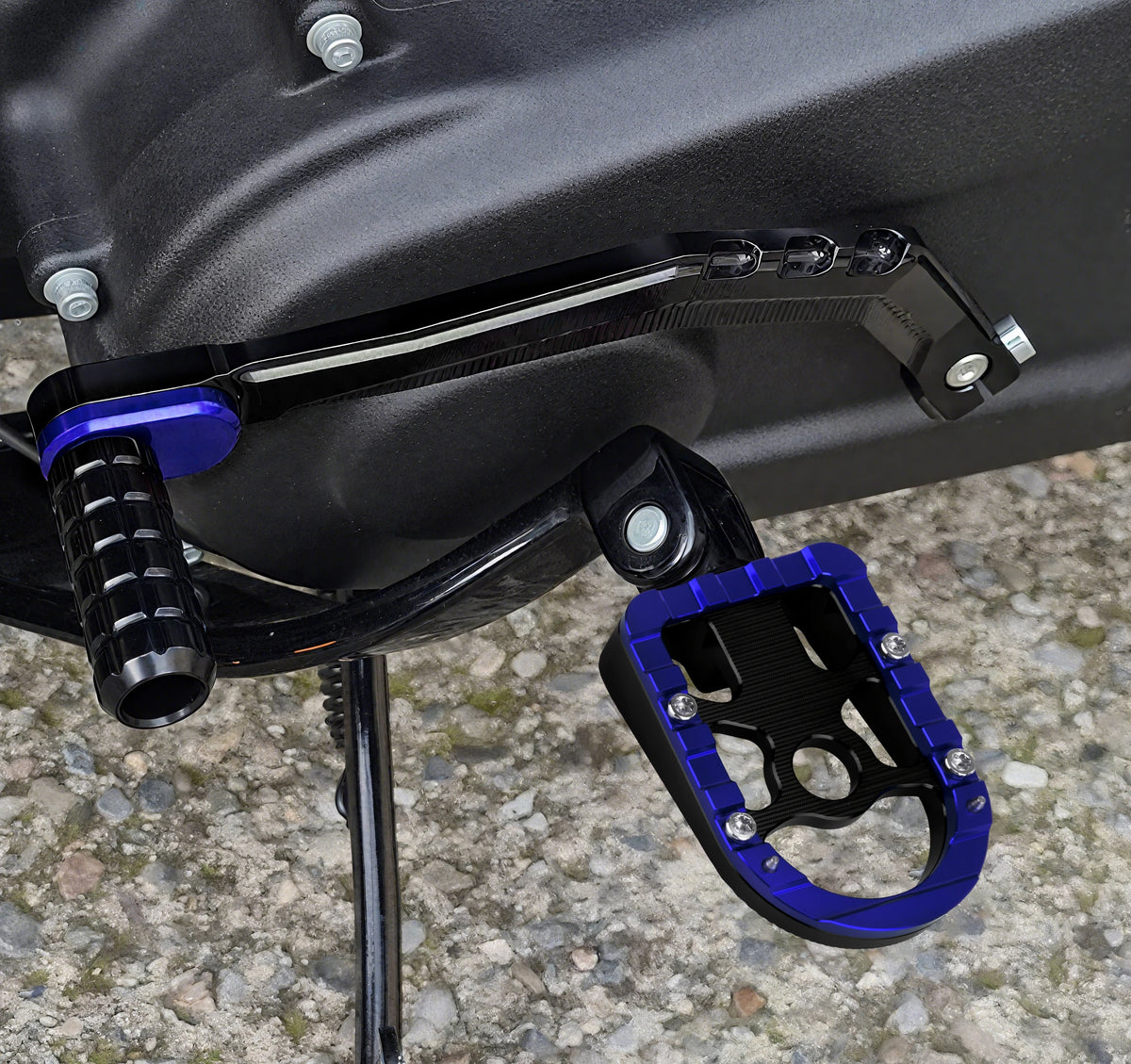 Marchepieds/repose-pieds passager arrière pour Harley-Davidson Sportster, Touring, Road Glide, Dyna et Softail FL – photo 4/12
