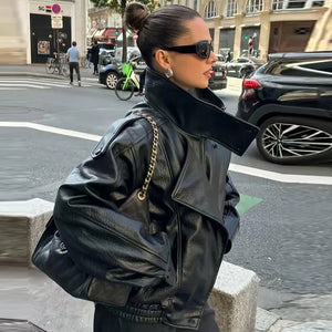 Blouson bomber noir en simili cuir pour femme - vue de face - vue 3
