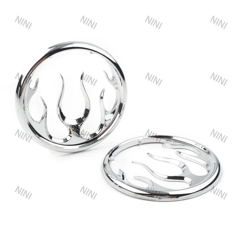 Caches de haut-parleurs chromés motif flammes pour Harley-Davidson Electra Glide, Street Glide et Trike - vue 1