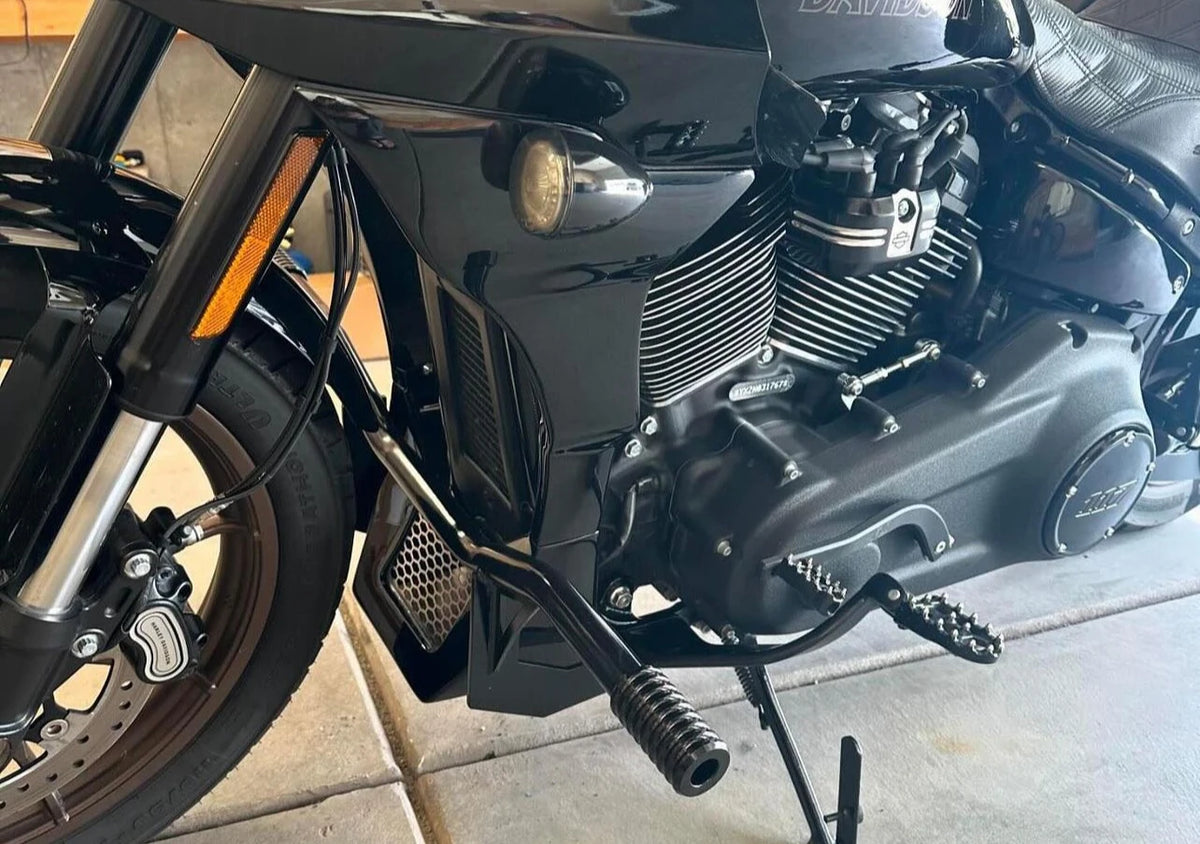 Cache de spoiler de carénage noir pour Harley Low Rider ST - vue 3