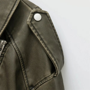 Veste courte en simili cuir noir pour femme - style biker - vue 3