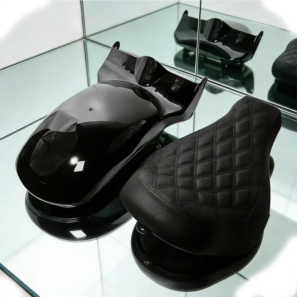 Kit garde-boue arrière et selle en cuir pour Harley-Davidson Softail Fat Boy Breakout (2018)