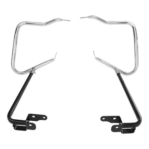 Barre de protection noire à l'avant des sacoches d'une Harley-Davidson CVO Road Glide - vue 5