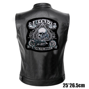 Grand écusson brodé motif biker sur blouson en cuir - vue de face - vue 4