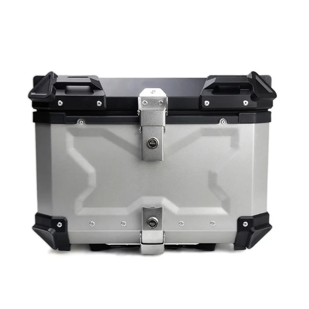 Top case moto en aluminium noir avec serrure, fixé sur un porte-bagages arrière - vue 3