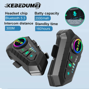 Kit intercom Bluetooth noir fixé sur un casque de moto - vue rapprochée - vue 1