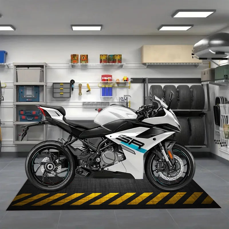 Tapis de présentation moto antidérapant - garage, couloir, chambre – photo 2/6