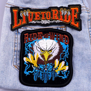 Écusson brodé crâne et cœur style moto biker - vue 6