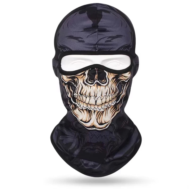 Cagoule imprimée tête de mort portée en sous-casque pour moto - vue 4