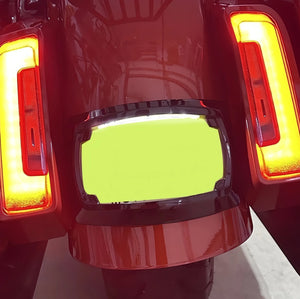 Support de plaque galbé avec LED pour moto Harley-Davidson Road Glide - vue 4