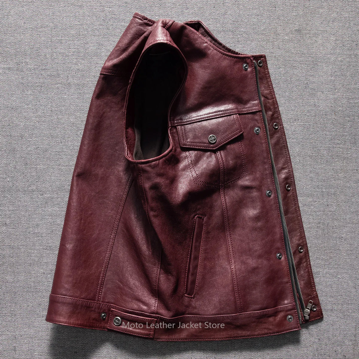 Gilet motard en cuir rouge bordeaux - vue produit - vue 3