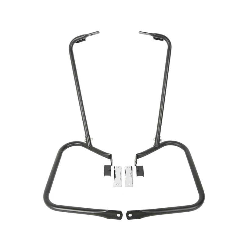 Barre de protection chromée soutenant les sacoches d'une Harley-Davidson Touring - vue 8